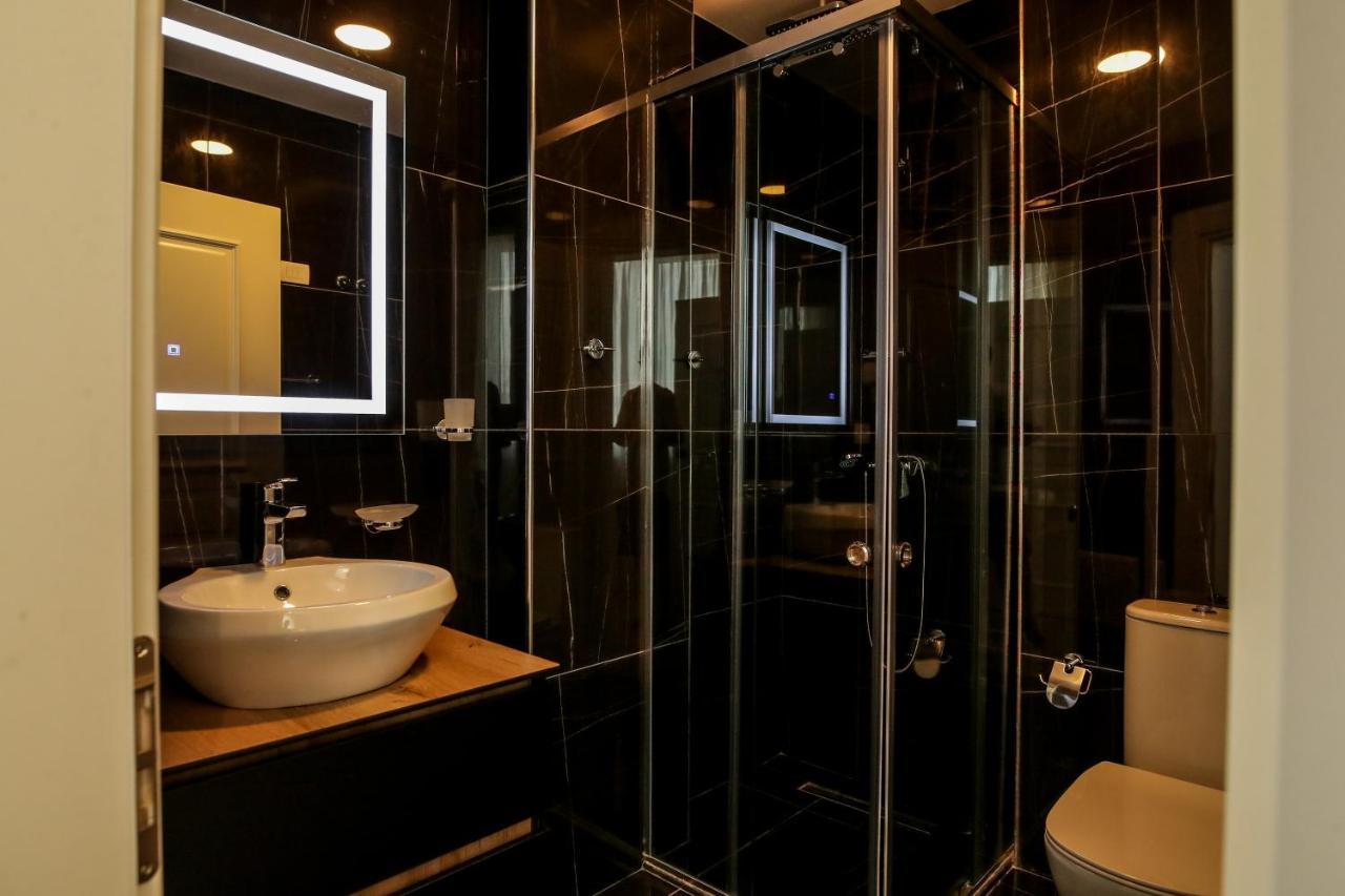 Rozafa Blu Hotel Shëngjin Extérieur photo