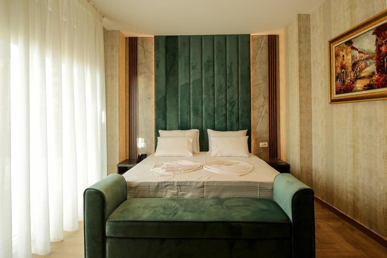 Rozafa Blu Hotel Shëngjin Extérieur photo