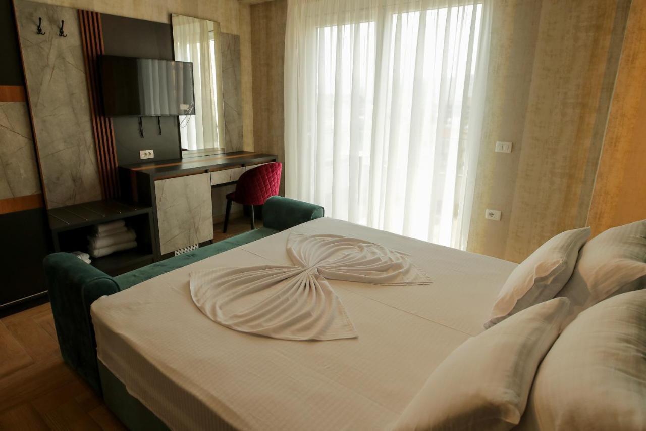 Rozafa Blu Hotel Shëngjin Extérieur photo